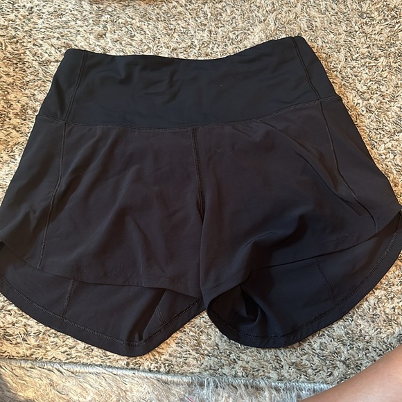 Lulemon - Picture 2 of 3